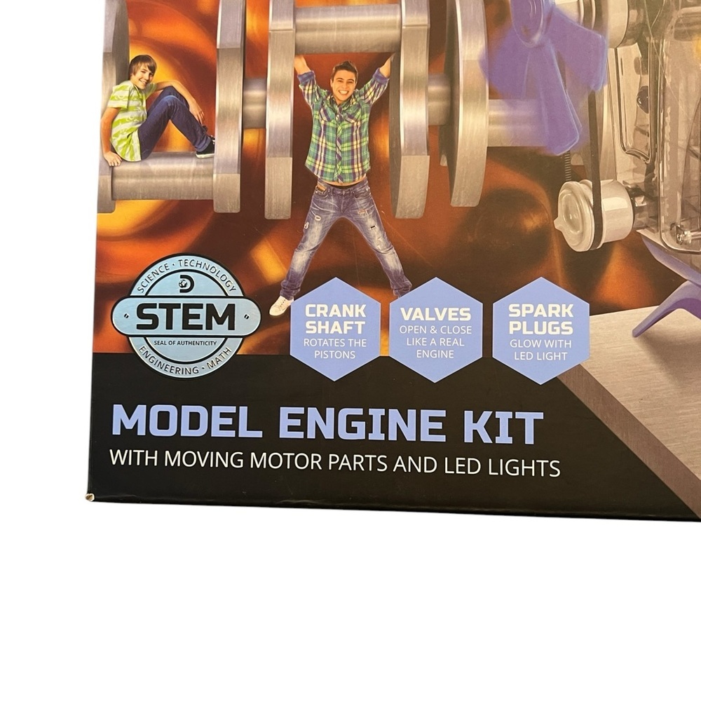 Discovery Mindblown Model Engine Kit. Never unboxed. Age 8+ - Picture 10 of 14